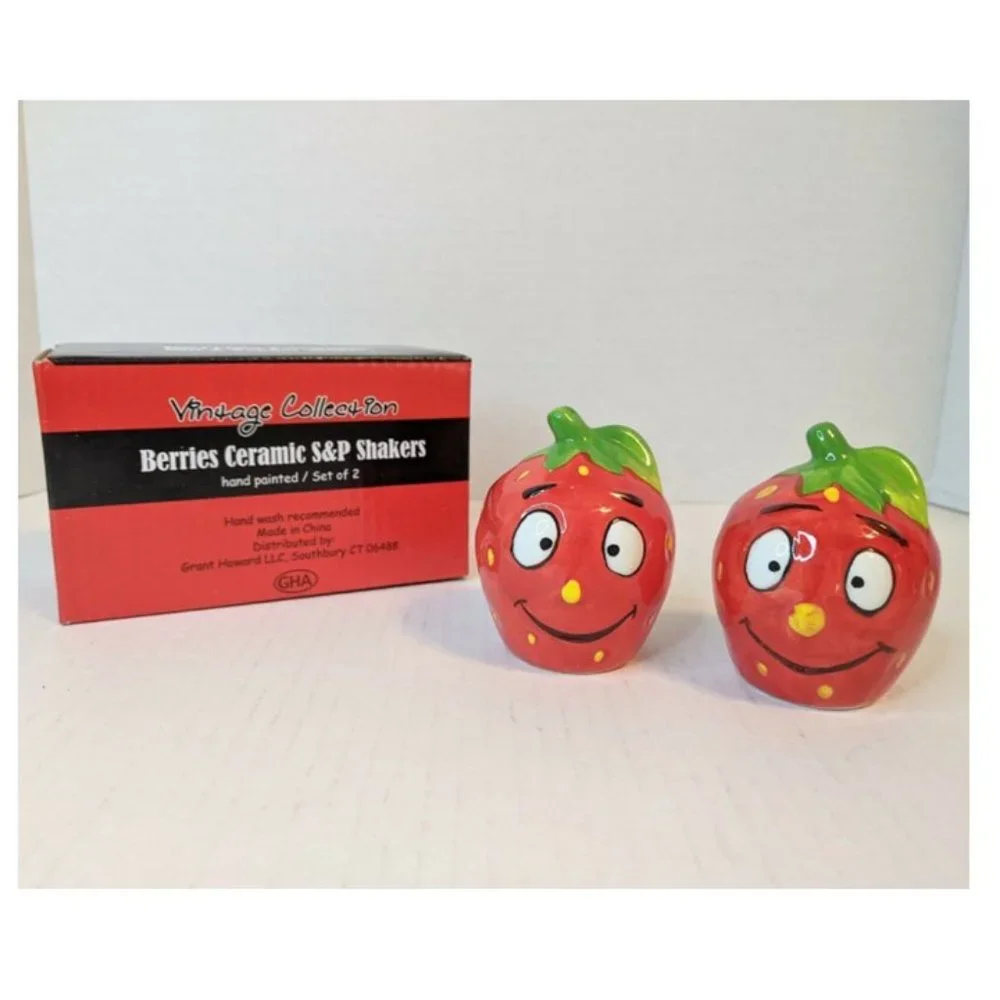 STRAWBERRY Ceramic Salt & Pepper Shakers Happy FACE Super Cute Hand Painted Gift